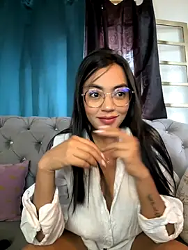 Snapshot of emilylope chatting on September 14, 2025, 7:14 pm emilylope online show from September 14, 2025, 7:14 pm