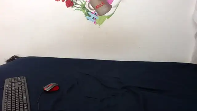 XSexySnow30XX online show from September 19, 2025, 8:24 pm