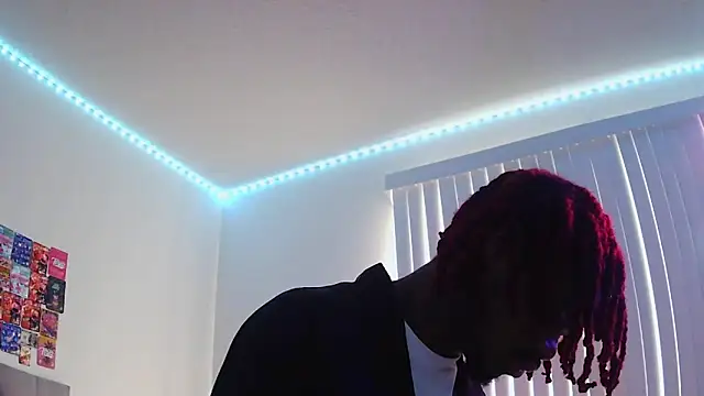 Snapshot of risktakinndolo chatting on October 1, 2025, 12:53 pm risktakinndolo online show from October 1, 2025, 12:53 pm