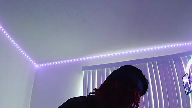 Snapshot of risktakinndolo chatting on September 25, 2025, 5:30 pm risktakinndolo online show from September 25, 2025, 5:30 pm