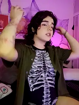 damienbeltmonth online show from October 29, 2025, 11:36 pm