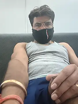 Snapshot of bigdick_lickingexpert08 chatting on November 2, 2025, 5:29 pm bigdick lickingexpert08 online show from November 2, 2025, 5:29 pm