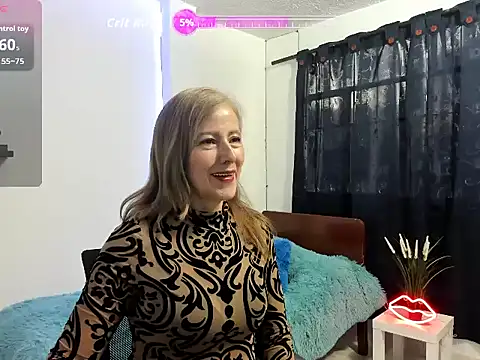 Snapshot of vanesa_mystic2 chatting on October 14, 2025, 1:01 pm vanesa mystic2 online show from October 14, 2025, 1:01 pm