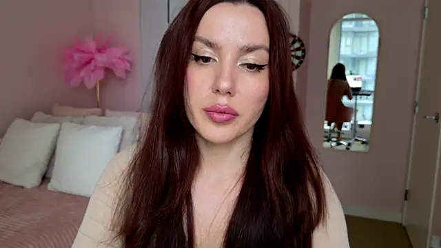 SirenSwitch online show from November 12, 2025, 9:51 pm