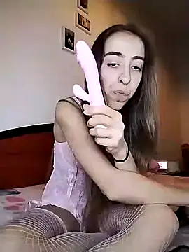 Snapshot of BarbiieeMiauh chatting on September 12, 2025, 1:06 am BarbiieeMiauh online show from September 12, 2025, 1:06 am