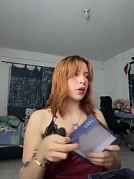 Snapshot of aliciia_23 chatting on February 3, 2026, 3:37 am aliciia 23 online show from February 3, 2026, 3:37 am