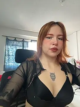 Snapshot of aliciia_23 chatting on February 7, 2026, 3:31 pm aliciia 23 online show from February 7, 2026, 3:31 pm