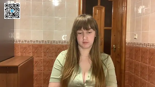 MaroonMoon  online show from November 14, 2025, 8:34 pm