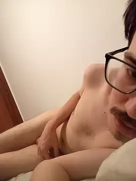 Snapshot of oscartres chatting on September 29, 2025, 6:13 pm oscartres online show from September 29, 2025, 6:13 pm