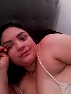 Snapshot of tiffany_Johnson1 chatting on November 23, 2025, 3:33 pm tiffany Johnson1 online show from November 23, 2025, 3:33 pm