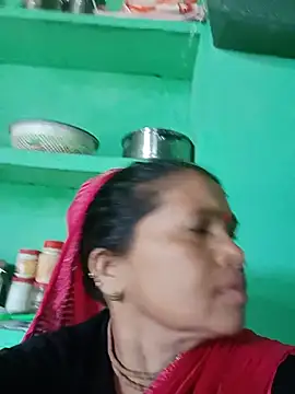 Snapshot of Manavi_x chatting on July 9, 2026, 4:35 am Manavi x online show from July 9, 2026, 4:35 am