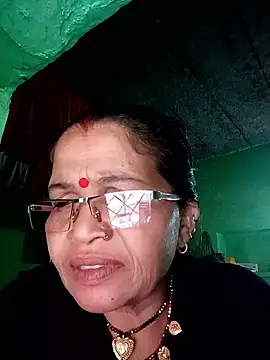 Manavi x online show from February 8, 2026, 11:30 am