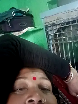 Snapshot of Manavi_x chatting on June 4, 2026, 3:49 pm Manavi x online show from June 4, 2026, 3:49 pm