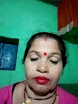 Snapshot of Manavi_x chatting on November 3, 2025, 10:46 pm Manavi x online show from November 3, 2025, 10:46 pm