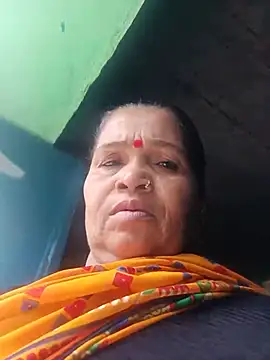 Snapshot of Manavi_x chatting on July 18, 2026, 1:03 am Manavi x online show from July 18, 2026, 1:03 am