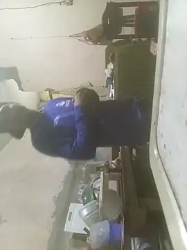 Bebicho14 online show from November 13, 2025, 2:15 am