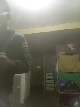 Bebicho14 online show from November 15, 2025, 4:49 am