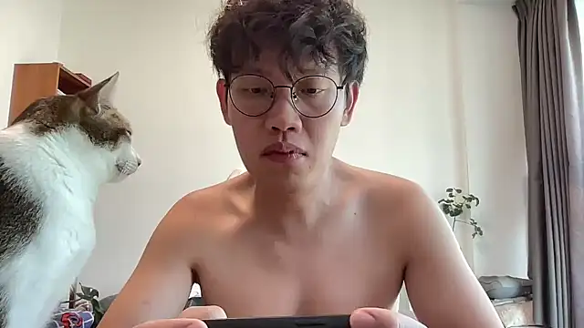 Passionatetwink2 online show from October 30, 2025, 8:45 am