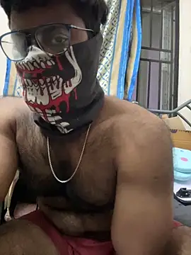 Snapshot of DJLOVE280825 chatting on December 17, 2025, 12:37 am DJLOVE280825 online show from December 17, 2025, 12:37 am