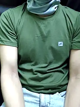 Snapshot of chocolate_alone chatting on November 8, 2025, 6:50 am chocolate alone online show from November 8, 2025, 6:50 am