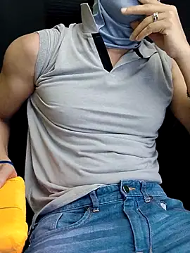 Snapshot of chocolate_alone chatting on October 31, 2025, 5:26 am chocolate alone online show from October 31, 2025, 5:26 am