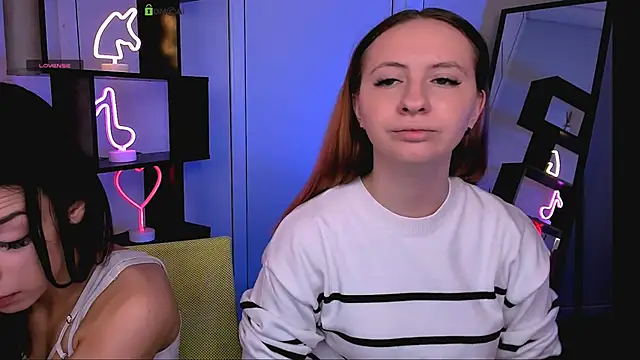 mila glow1 online show from October 25, 2025, 8:46 am