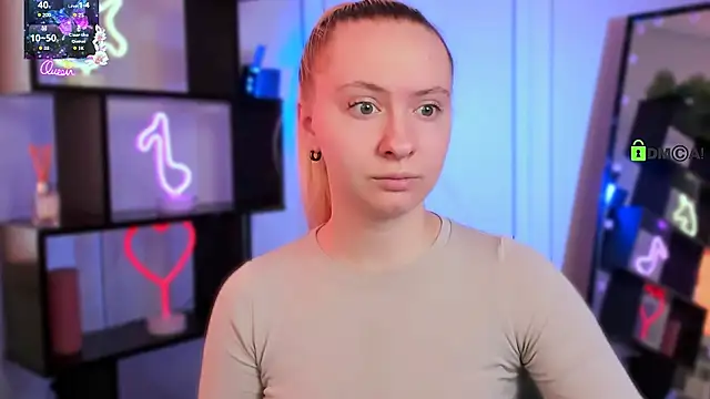 mila glow1 online show from March 6, 2026, 6:19 am