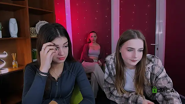 mila glow1 online show from November 17, 2025, 5:55 am