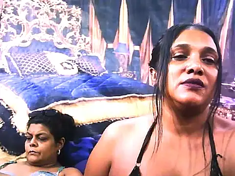 Snapshot of IndianSexyLady4u chatting on November 28, 2025, 7:47 pm IndianSexyLady4u online show from November 28, 2025, 7:47 pm