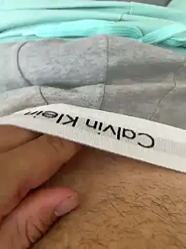 Snapshot of raptozan chatting on September 18, 2025, 12:41 pm raptozan online show from September 18, 2025, 12:41 pm