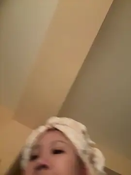 jiajia 0902 online show from March 17, 2026, 10:40 am