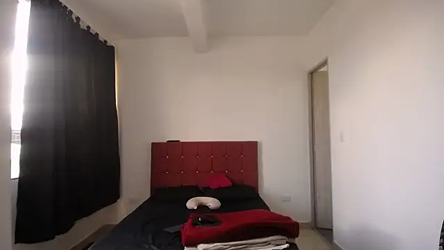 yohacriss online show from November 22, 2025, 6:51 pm