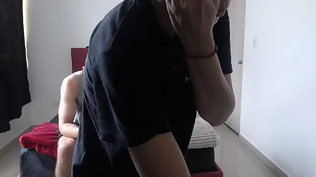 yohacriss online show from November 21, 2025, 6:29 pm