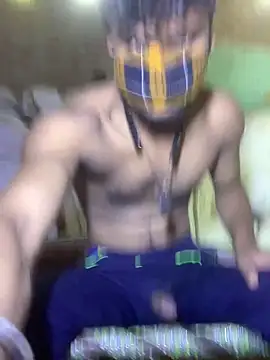 Snapshot of uniquesexyboy5689 chatting on May 18, 2026, 7:46 am uniquesexyboy5689 online show from May 18, 2026, 7:46 am