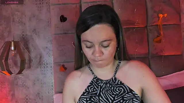 Sky Junne online show from February 19, 2026, 6:16 pm