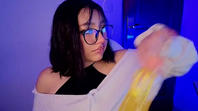 sophiievv online show from June 4, 2026, 6:34 pm
