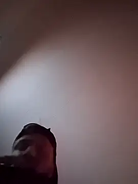 Snapshot of Chffbhf chatting on September 15, 2025, 6:58 am Chffbhf online show from September 15, 2025, 6:58 am