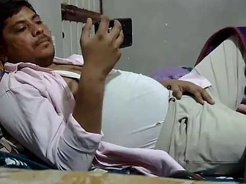 Ajmersingh335512 online show from February 16, 2026, 4:27 pm