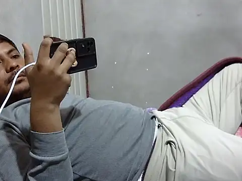 Ajmersingh335512 online show from February 20, 2026, 3:58 pm