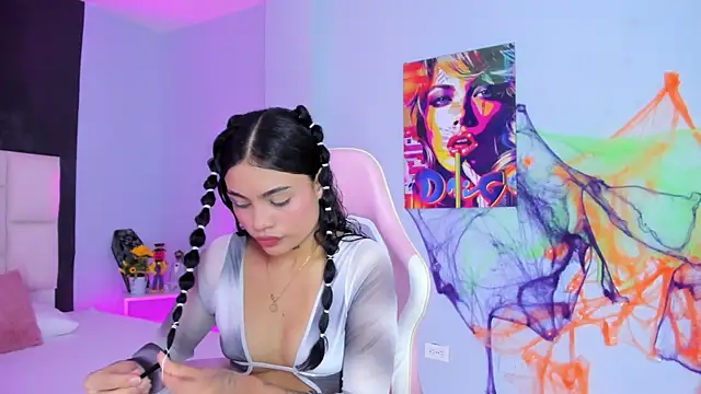 SammyRose  online show from October 28, 2025, 7:46 pm