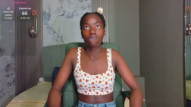 Snapshot of katia_green1 chatting on November 6, 2025, 11:58 am katia green1 online show from November 6, 2025, 11:58 am