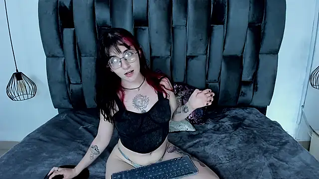 AfroditaLeclair online show from October 24, 2025, 8:08 pm