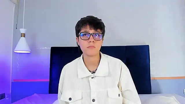 Snapshot of Tsuki_Maru chatting on December 5, 2025, 8:17 pm Tsuki Maru online show from December 5, 2025, 8:17 pm