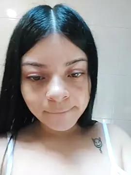 Snapshot of LunaJacobs chatting on October 7, 2025, 3:13 pm LunaJacobs online show from October 7, 2025, 3:13 pm