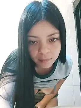 Snapshot of LunaJacobs chatting on November 7, 2025, 12:42 pm LunaJacobs online show from November 7, 2025, 12:42 pm