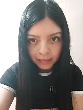 LunaJacobs online show from March 31, 2026, 11:40 pm