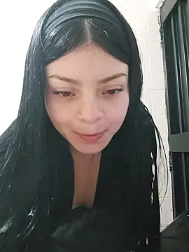 Snapshot of LunaJacobs chatting on November 13, 2025, 12:03 am LunaJacobs online show from November 13, 2025, 12:03 am