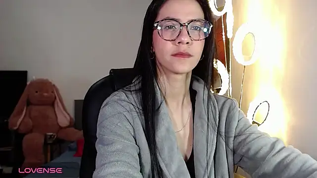 Snapshot of Ashley_olivares chatting on November 8, 2025, 7:28 pm Ashley olivares online show from November 8, 2025, 7:28 pm