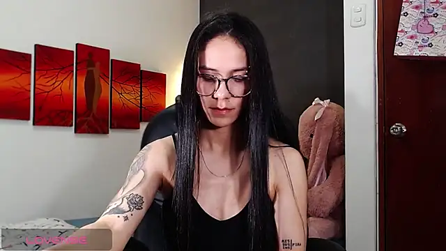 Snapshot of Ashley_olivares chatting on October 27, 2025, 12:55 am Ashley olivares online show from October 27, 2025, 12:55 am