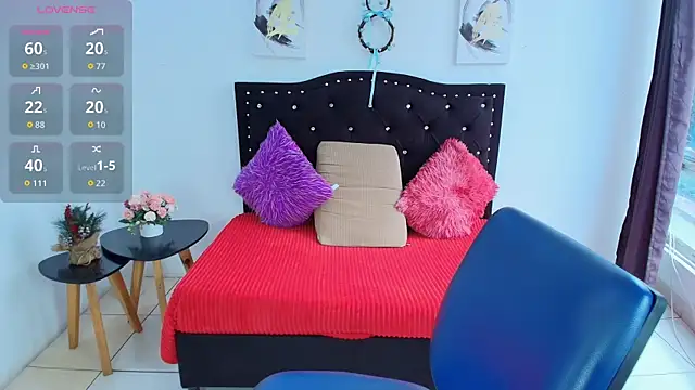 IamBunny f w online show from April 11, 2026, 1:59 pm